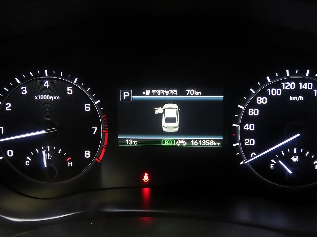 Genesis G80 - Vista 9