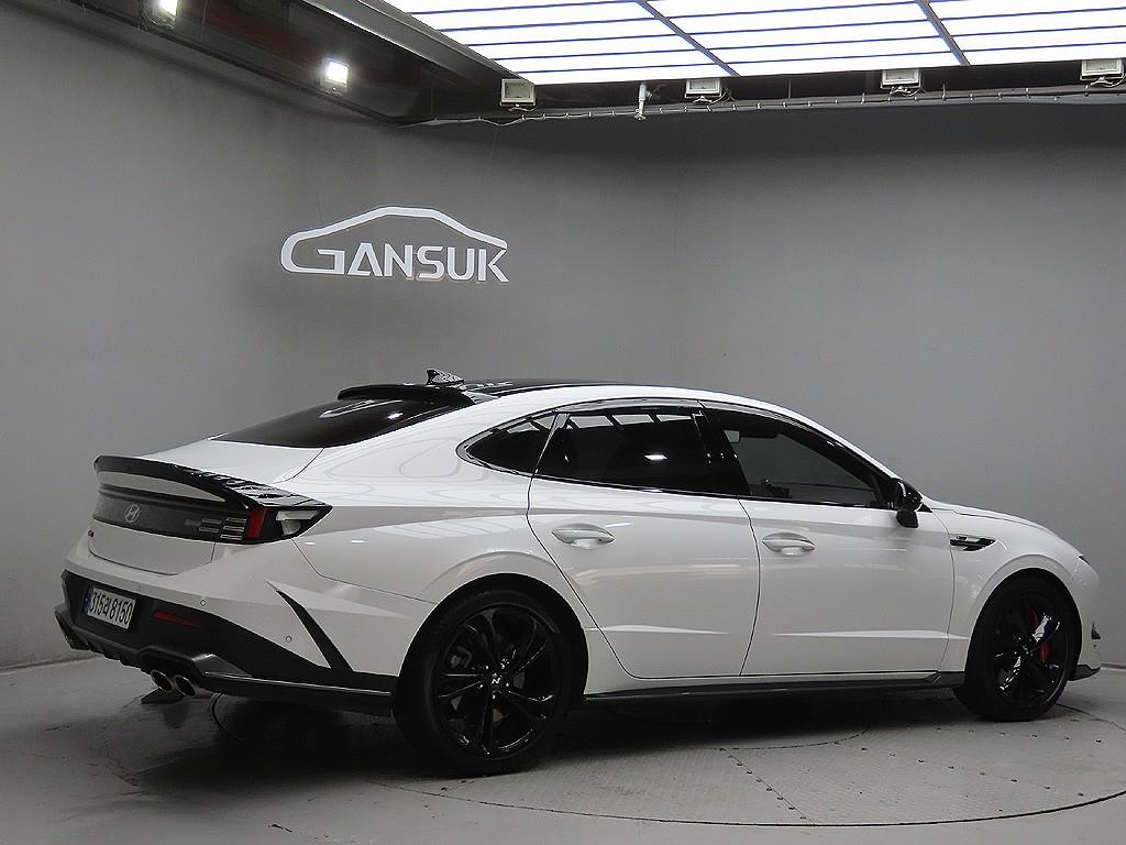 HYUNDAI Sonata - Vista 7