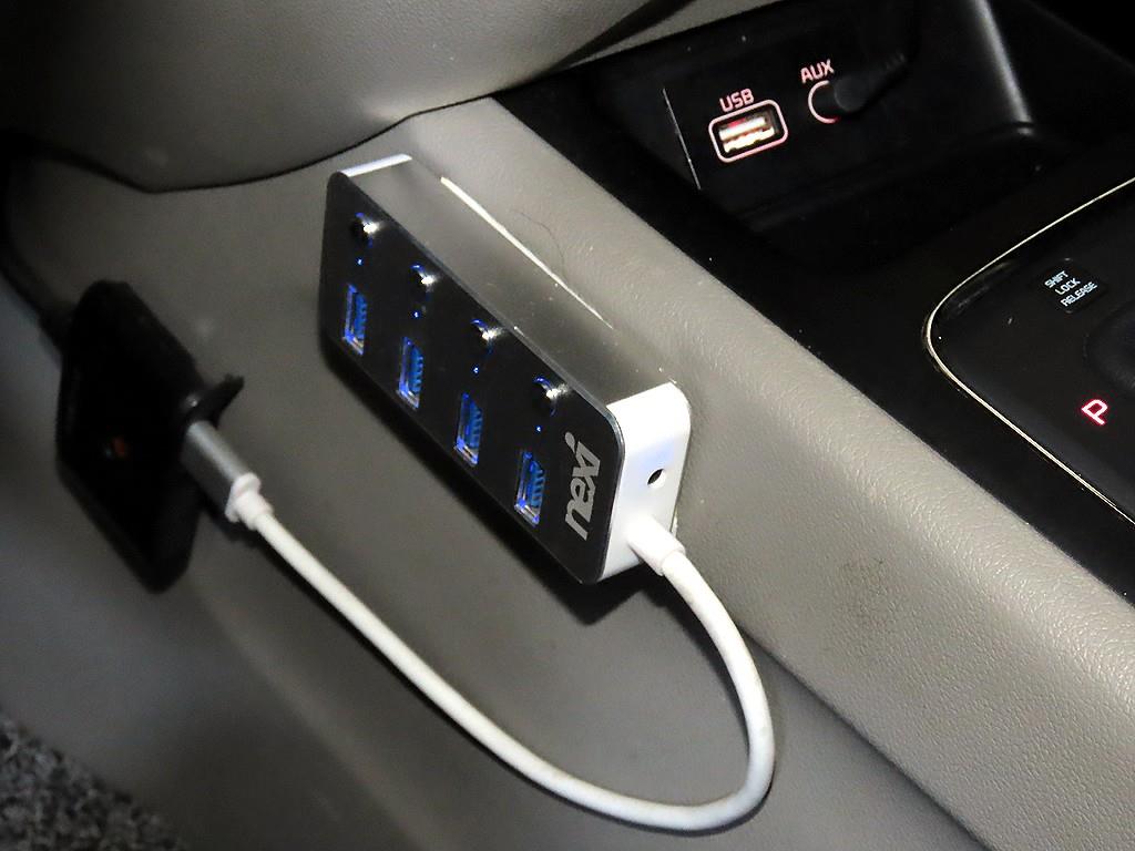 KIA Carnival 2016 Blanco - Importación desde Corea - HF Imports Iquique - Foto 13