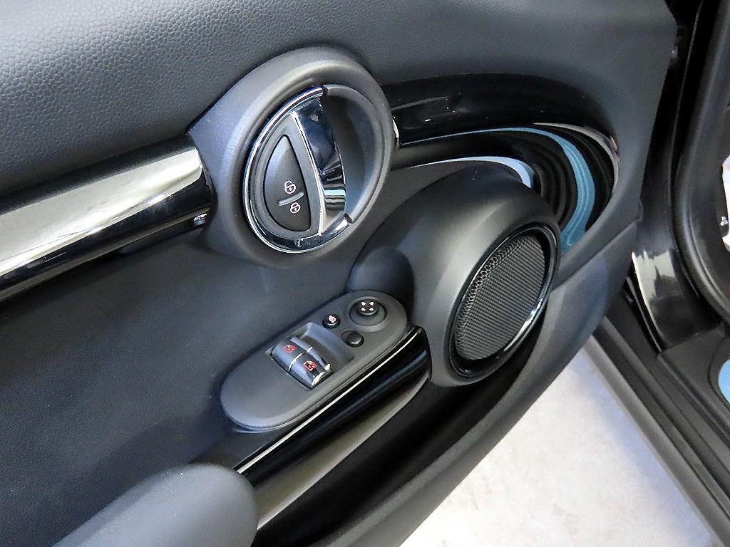 Mini Cooper Electric 2022 Negro - Importación desde Corea - HF Imports Iquique - Foto 13