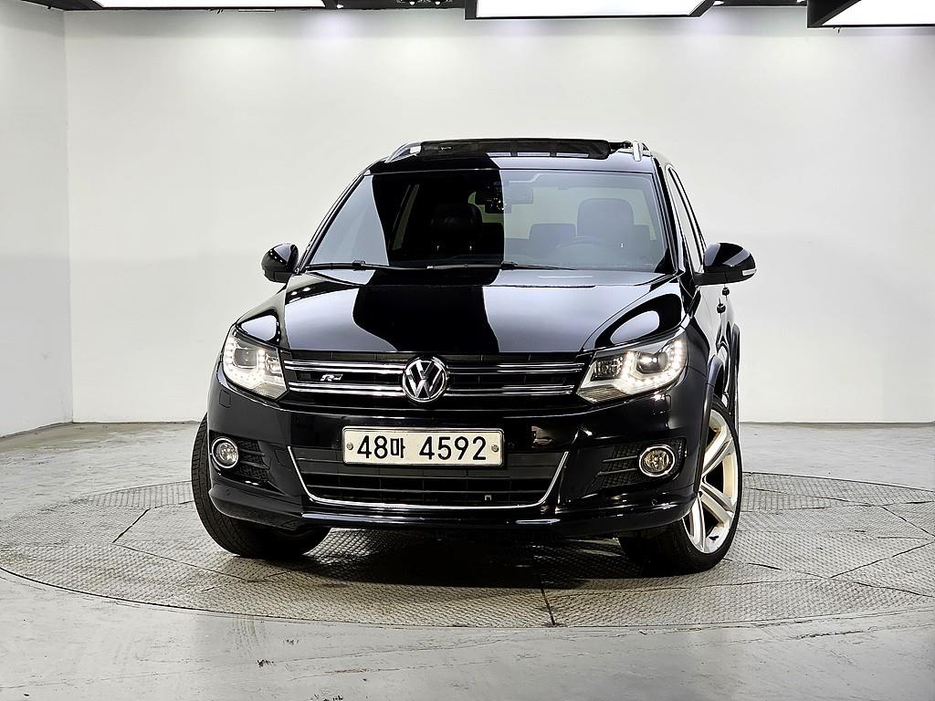 Volkswagen Tiguan - Vista 4