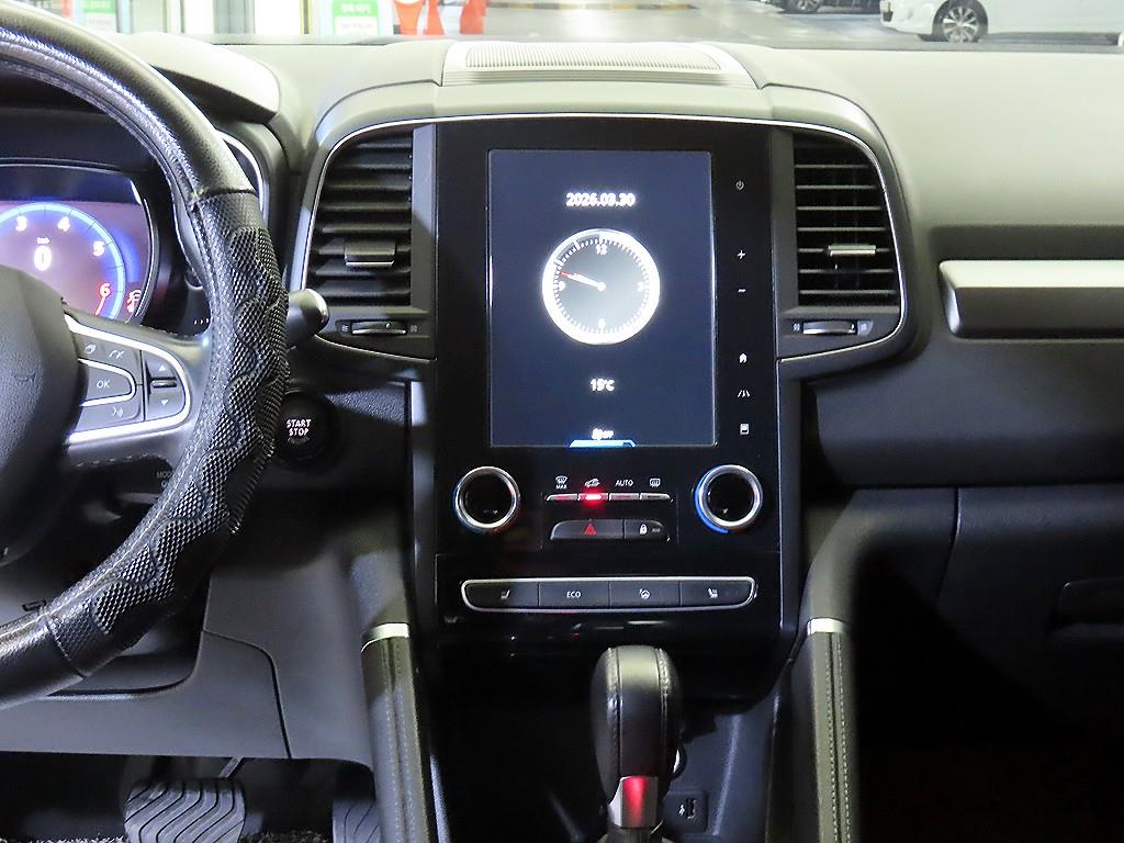 SAMSUNG QM6 - Vista 11