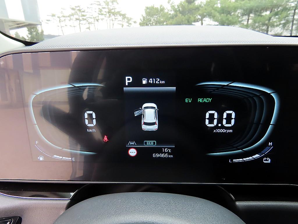 KIA Niro - Vista 9