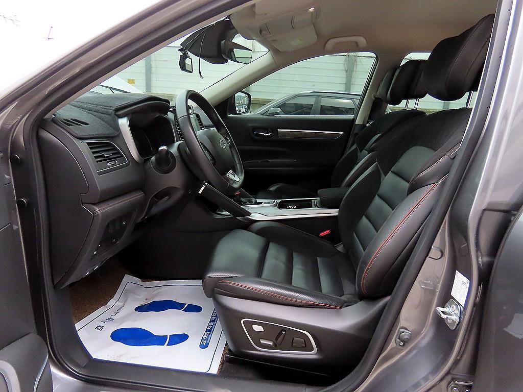 SAMSUNG QM6 - Vista 5