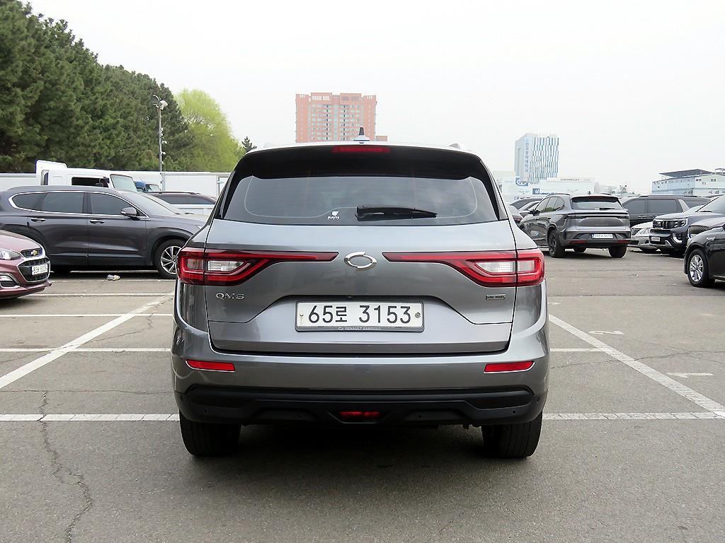 SAMSUNG QM6 - Vista 3