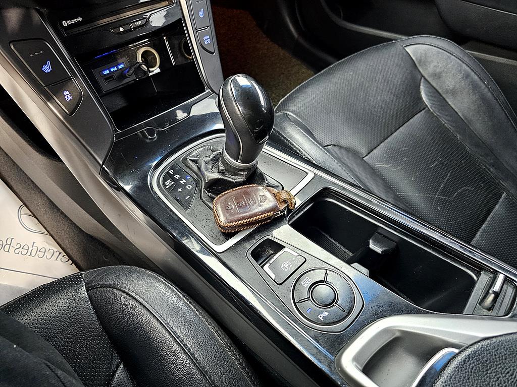 HYUNDAI i40 2012 Negro - Importación desde Corea - HF Imports Iquique - Foto 16