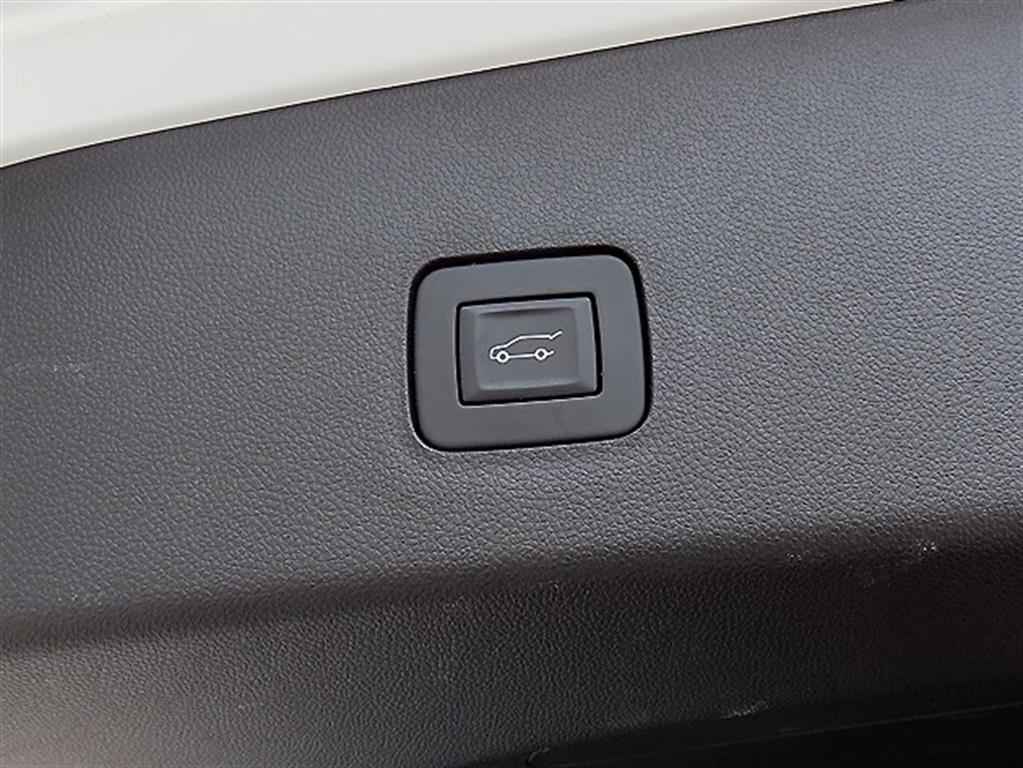 Chevrolet Trax 2025 Blanco - Importación desde Corea - HF Imports Iquique - Foto 17