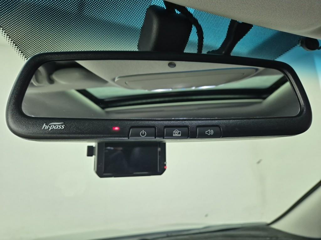 Ssangyong Tivoli 2017 Plateado - Importación desde Corea - HF Imports Iquique - Foto 17