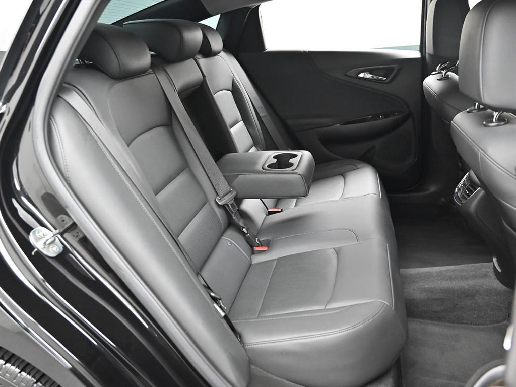 Chevrolet Malibu - Vista 11