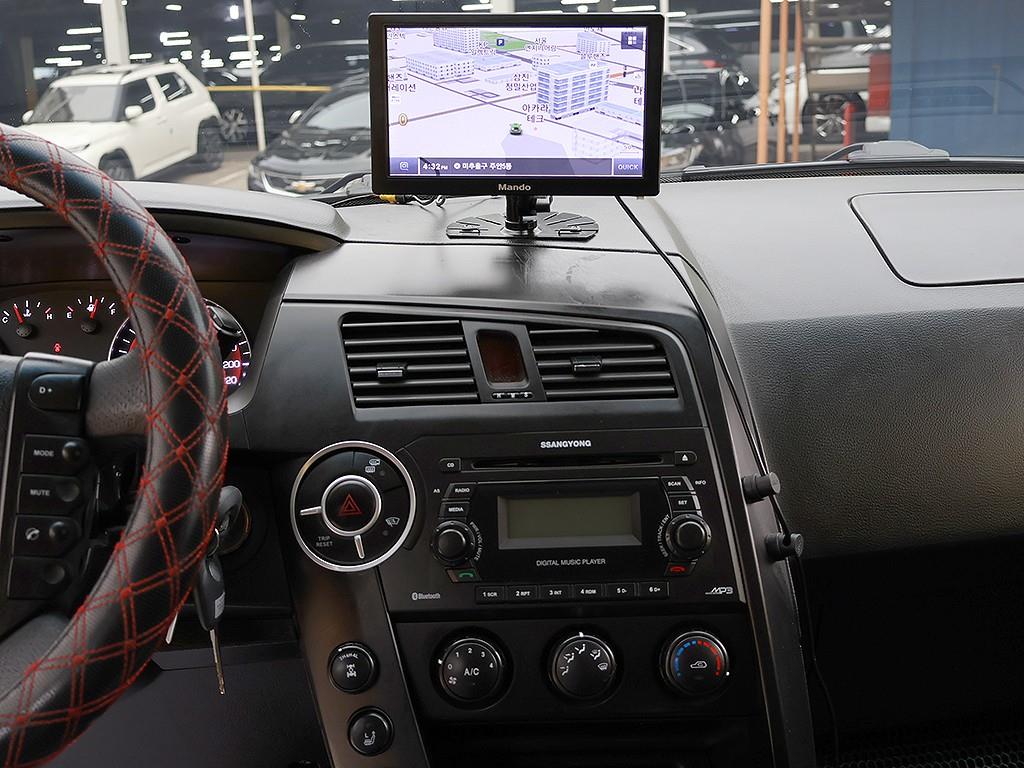 Ssangyong Korando 2012 Rojo - Importación desde Corea - HF Imports Iquique - Foto 9