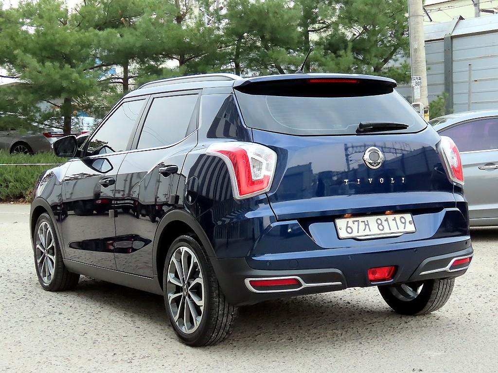 Ssangyong Tivoli - Vista 3