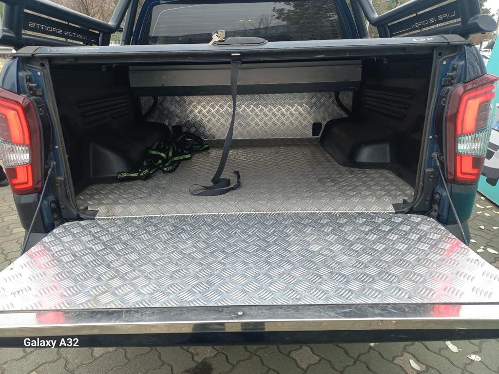 Ssangyong Rexton - Vista 9