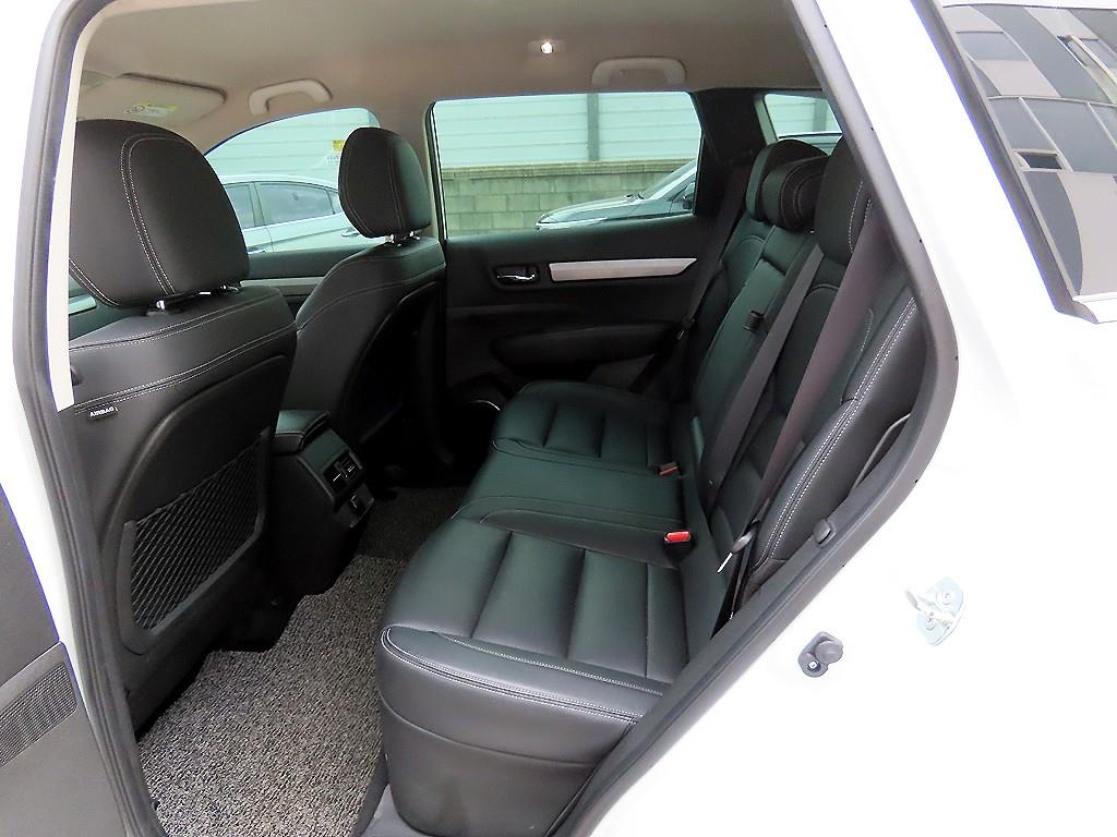 SAMSUNG QM6 - Vista 6