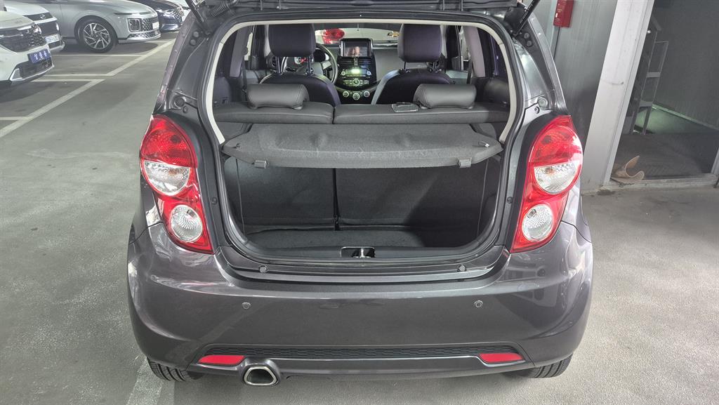 Chevrolet Spark - Vista 6