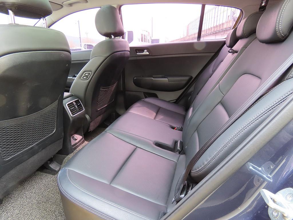 KIA Sportage - Vista 6