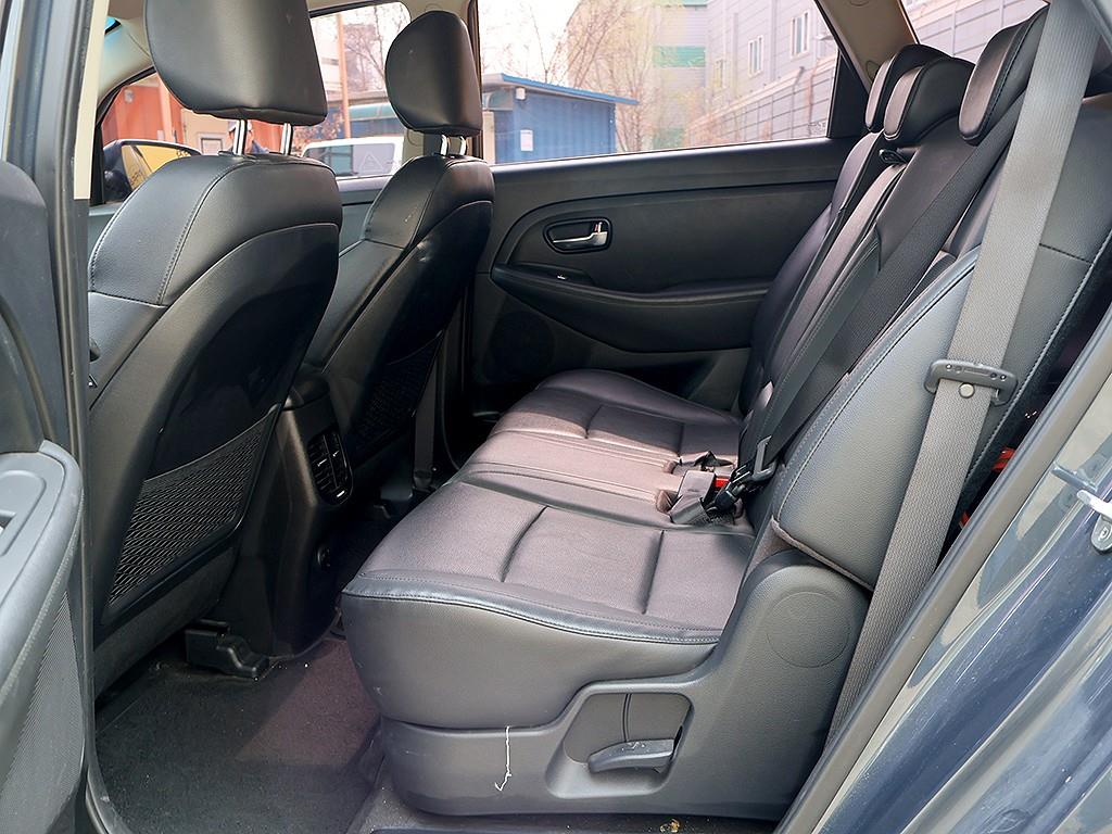 KIA Carens 2016 Azul - Importación desde Corea - HF Imports Iquique - Foto 13