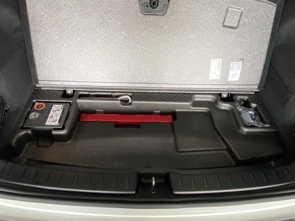 Mercedes Benz EQA 2023 Blanco - Importación desde Corea - HF Imports Iquique - Foto 15