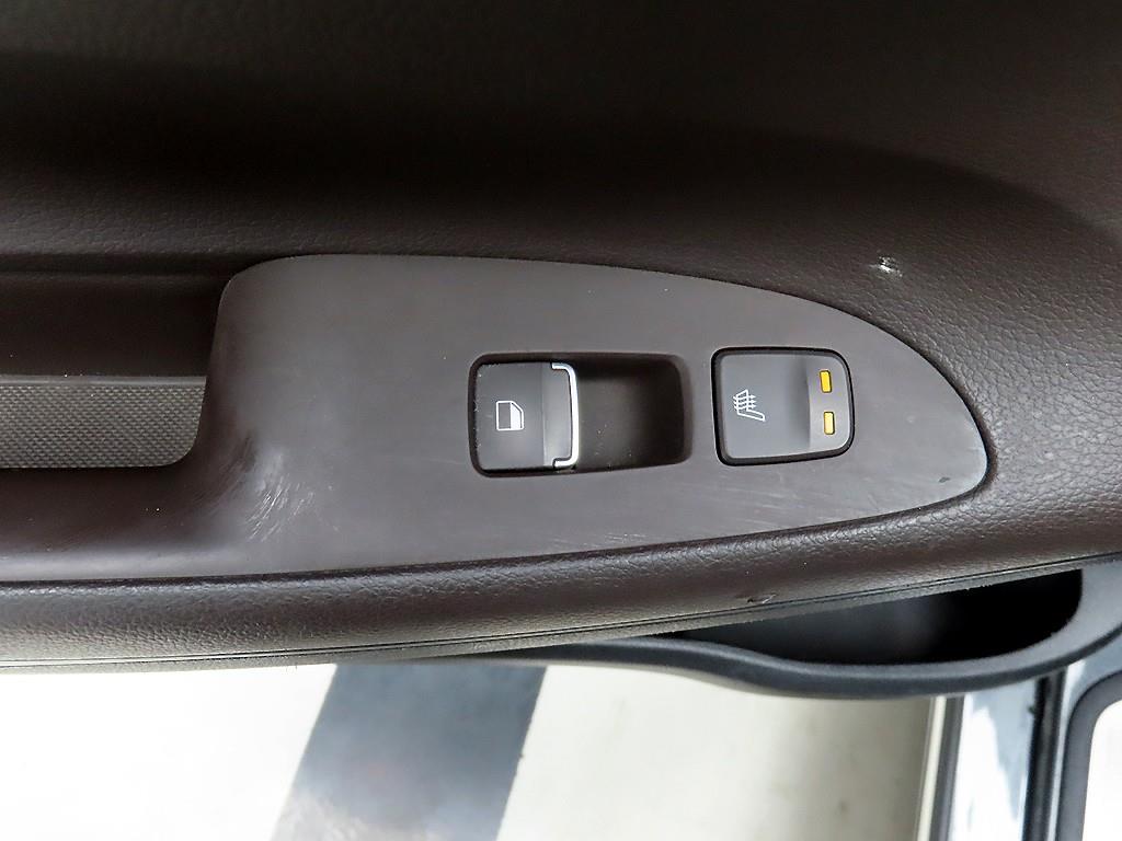 HYUNDAI Grandeur - Vista 12