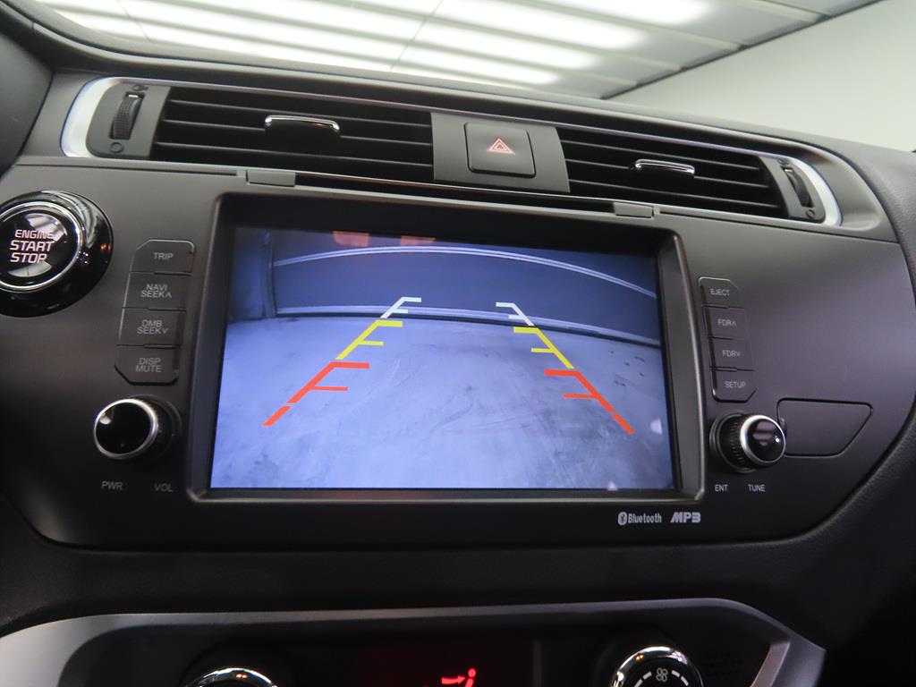 KIA Pride 2016 Plateado - Importación desde Corea - HF Imports Iquique - Foto 14