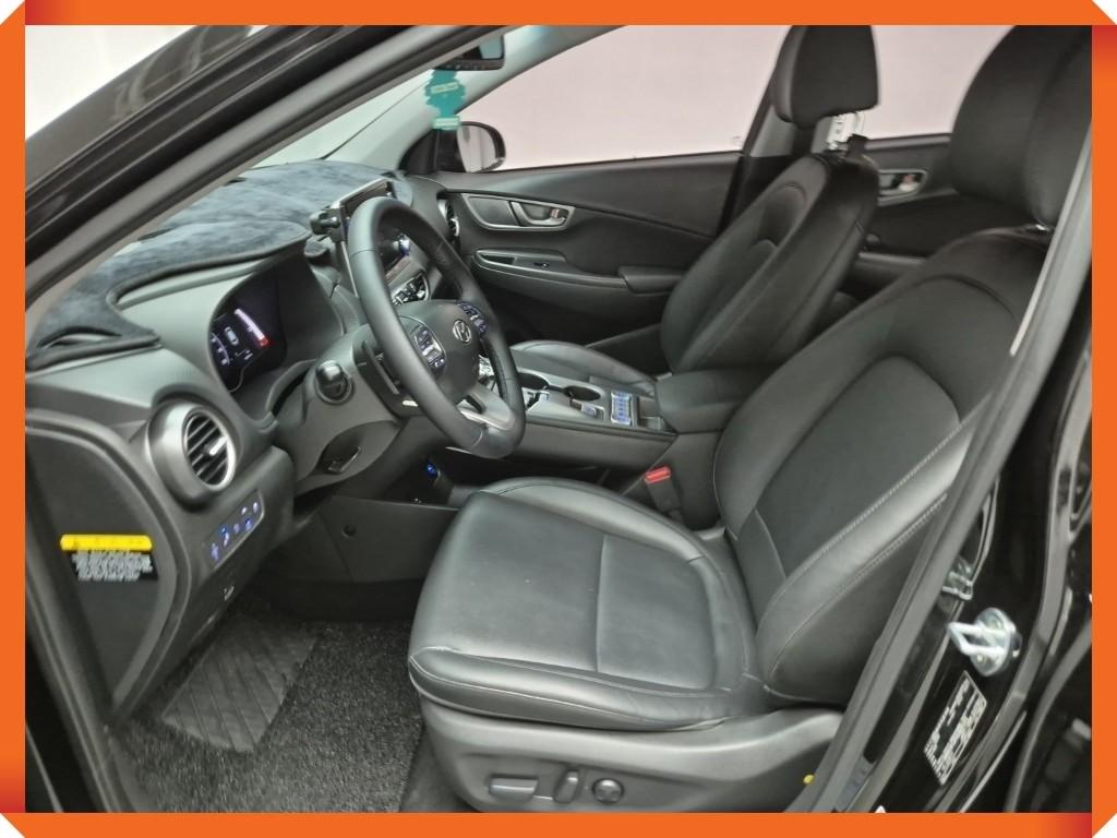 HYUNDAI Kona - Vista 8