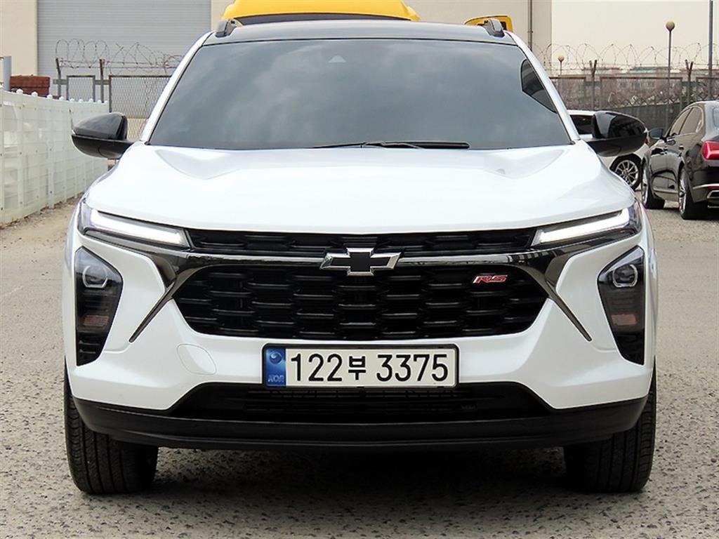 Chevrolet Trax 2025 Blanco - Importación desde Corea - HF Imports Iquique - Foto 1