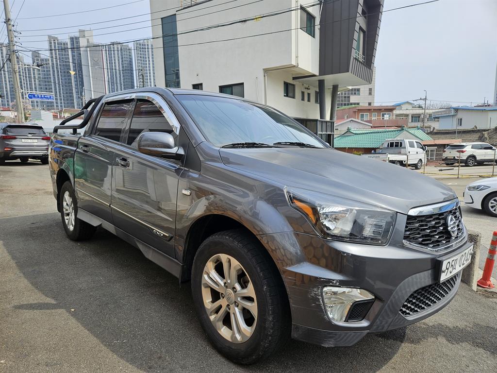 Ssangyong Korando - Vista 3