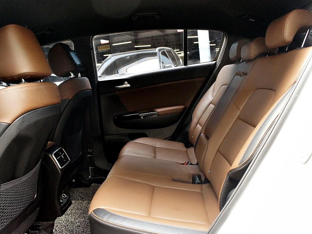 KIA Sportage - Vista 7