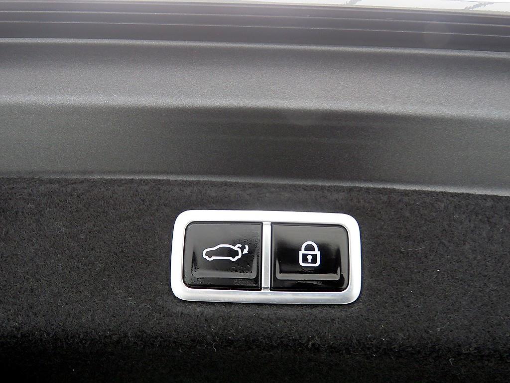 HYUNDAI Grandeur - Vista 5