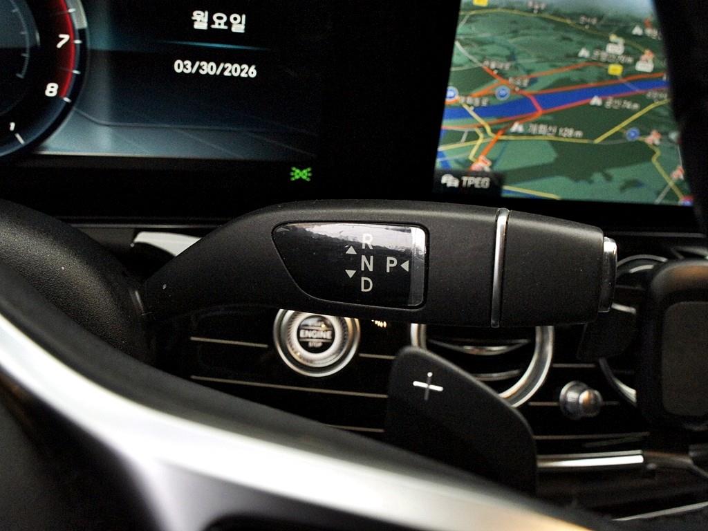 Mercedes Benz E class 2019 Negro - Importación desde Corea - HF Imports Iquique - Foto 11