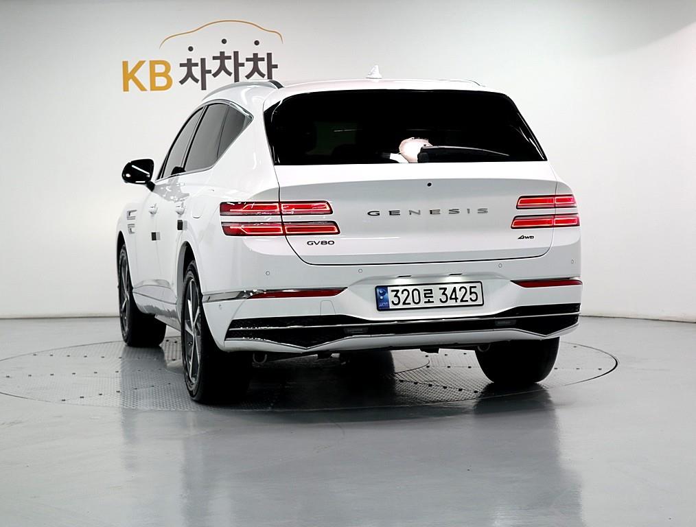Genesis GV80 - Vista 4