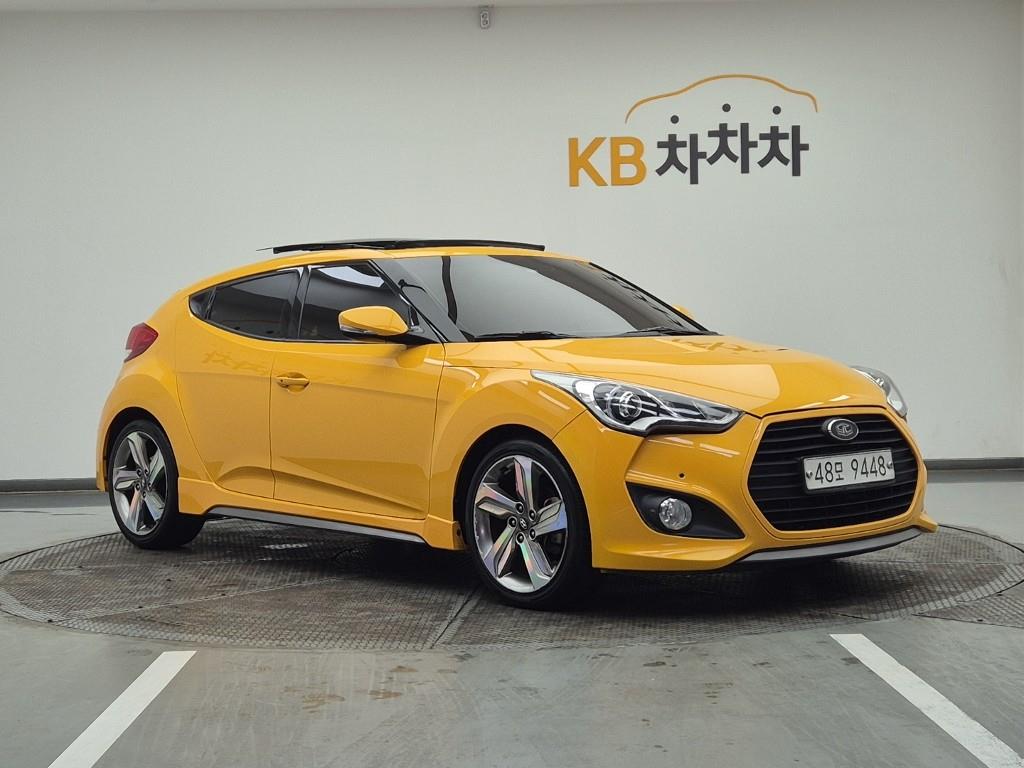 HYUNDAI Veloster - Vista 2