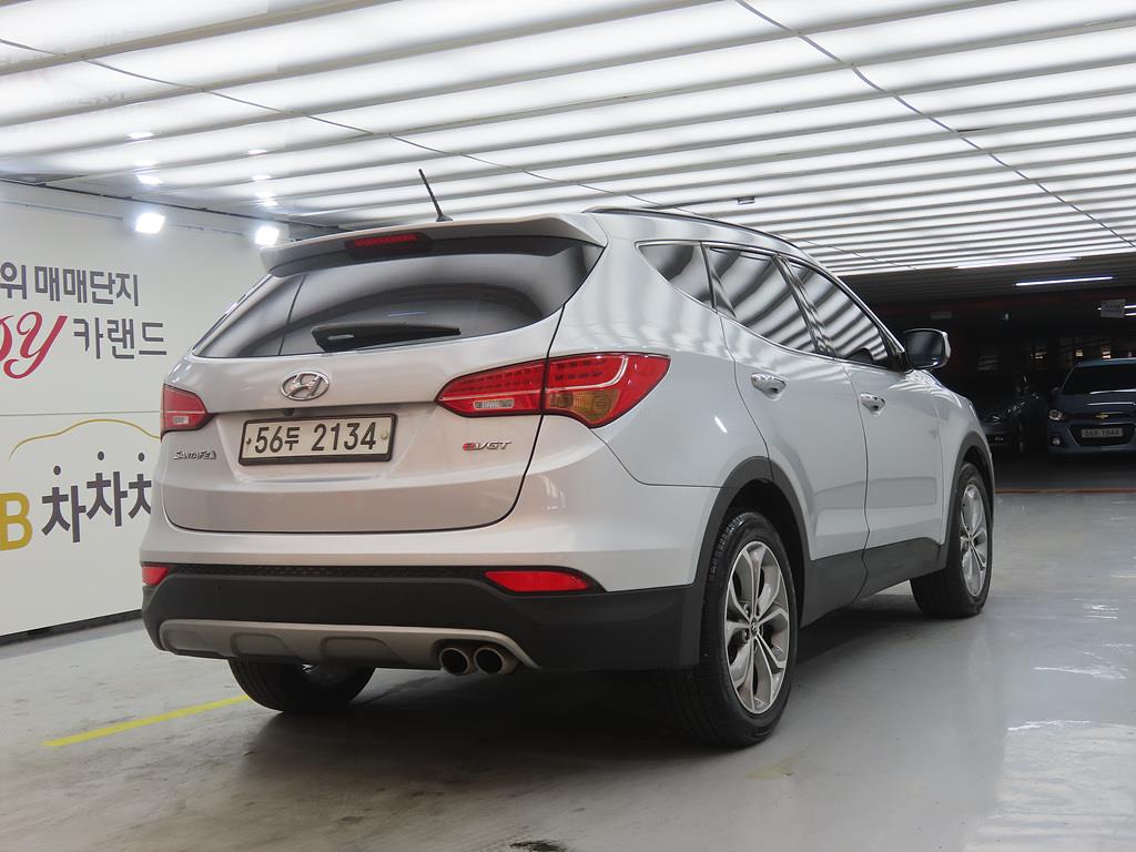 HYUNDAI Santa Fe - Vista 4