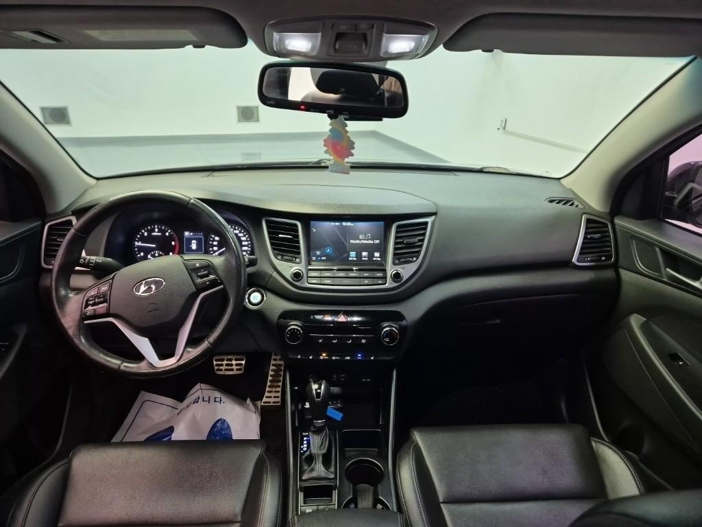 HYUNDAI Tucson - Vista 7