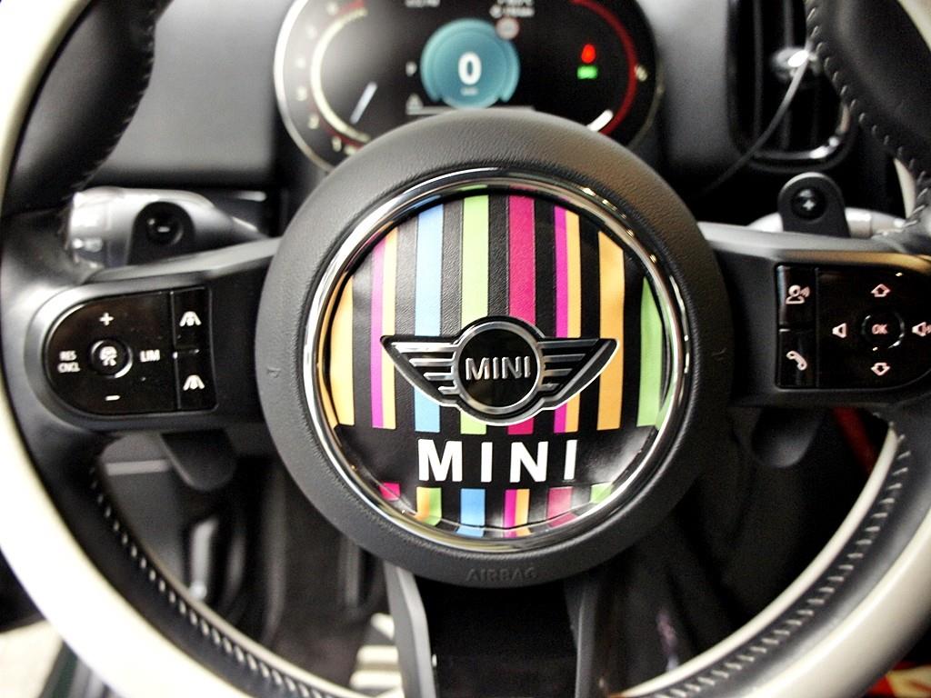 Mini Countryman 2023 Verde - Importación desde Corea - HF Imports Iquique - Foto 8