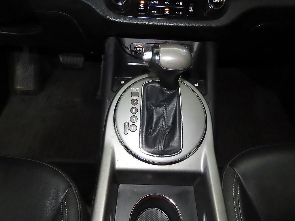 KIA Sportage - Vista 12