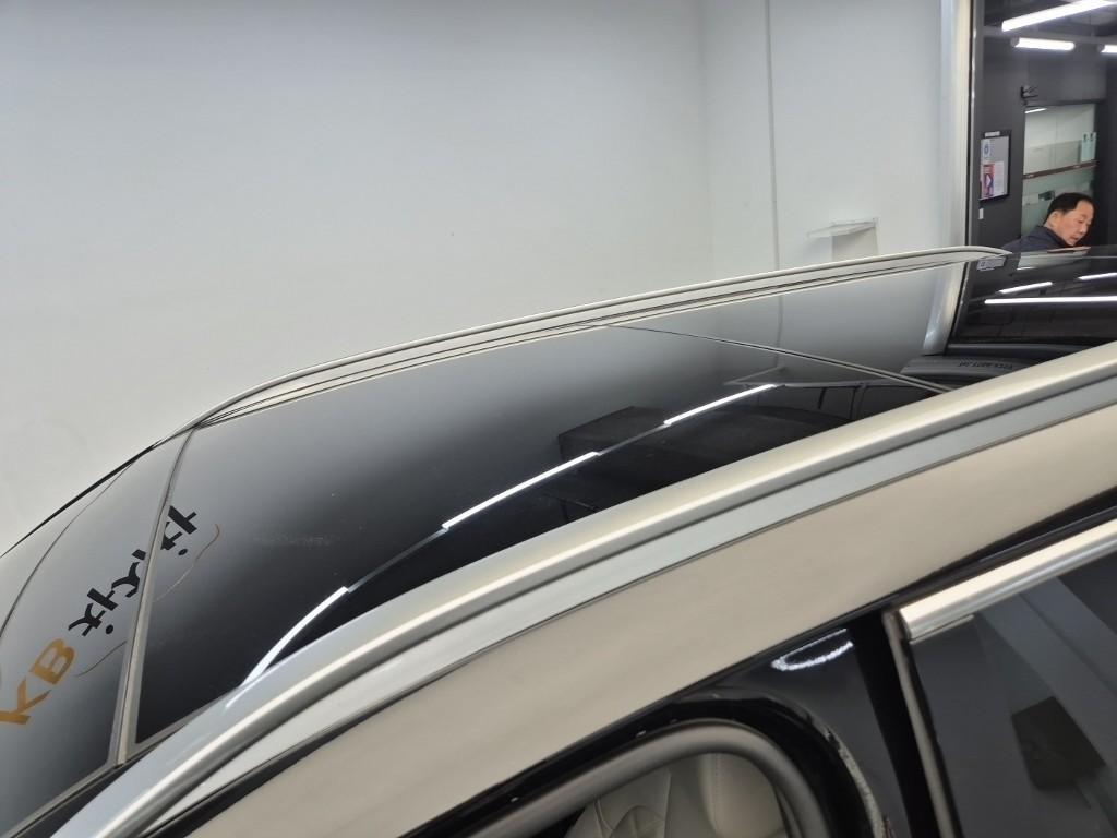 KIA Sorento - Vista 10