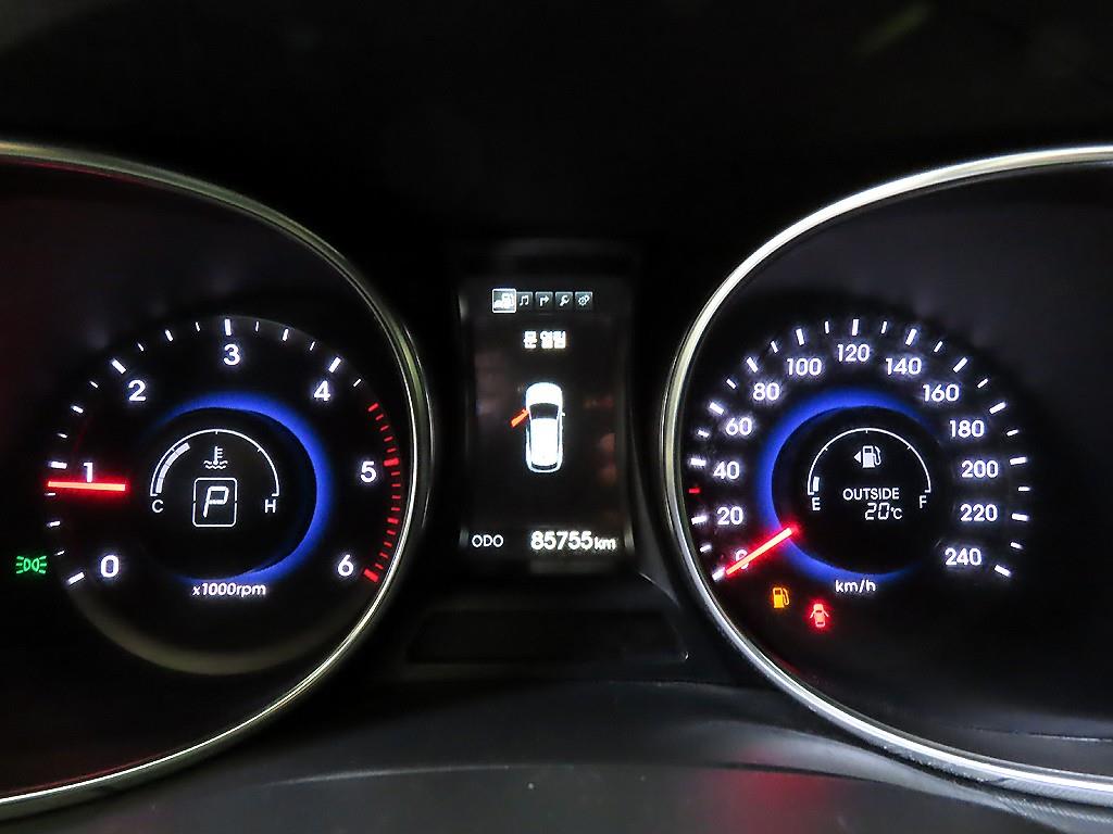 HYUNDAI Santa Fe - Vista 9