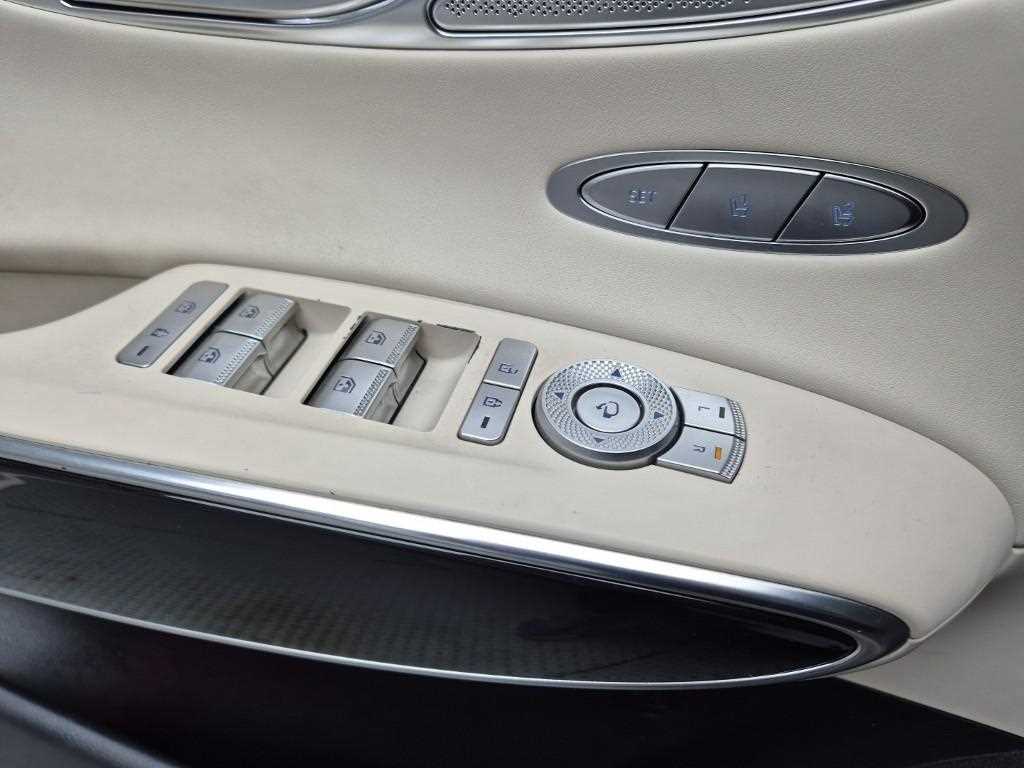 Genesis GV70 2021 Blanco - Importación desde Corea - HF Imports Iquique - Foto 17