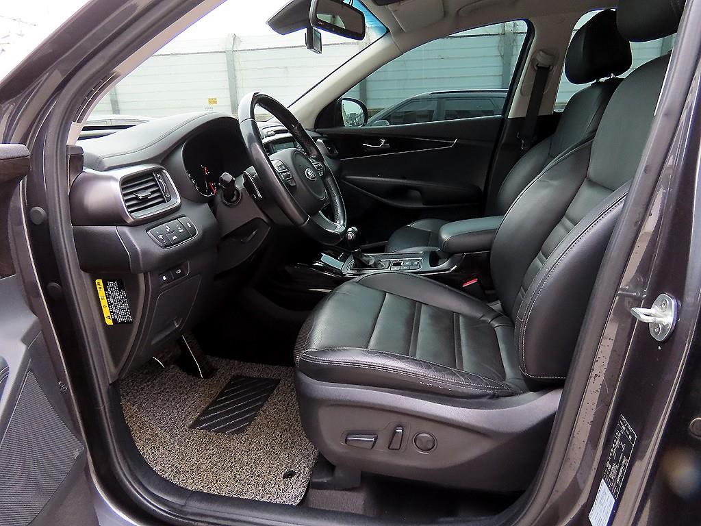 KIA Sorento - Vista 5