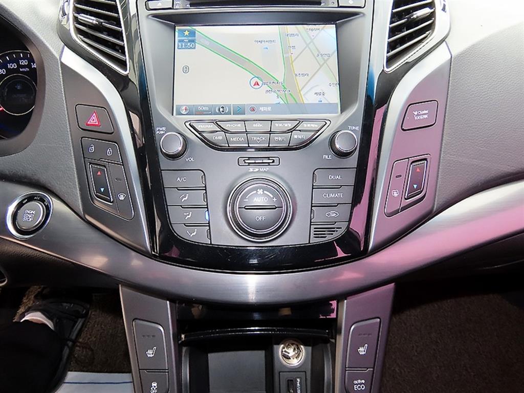 HYUNDAI i40 2012 Plateado - Importación desde Corea - HF Imports Iquique - Foto 13