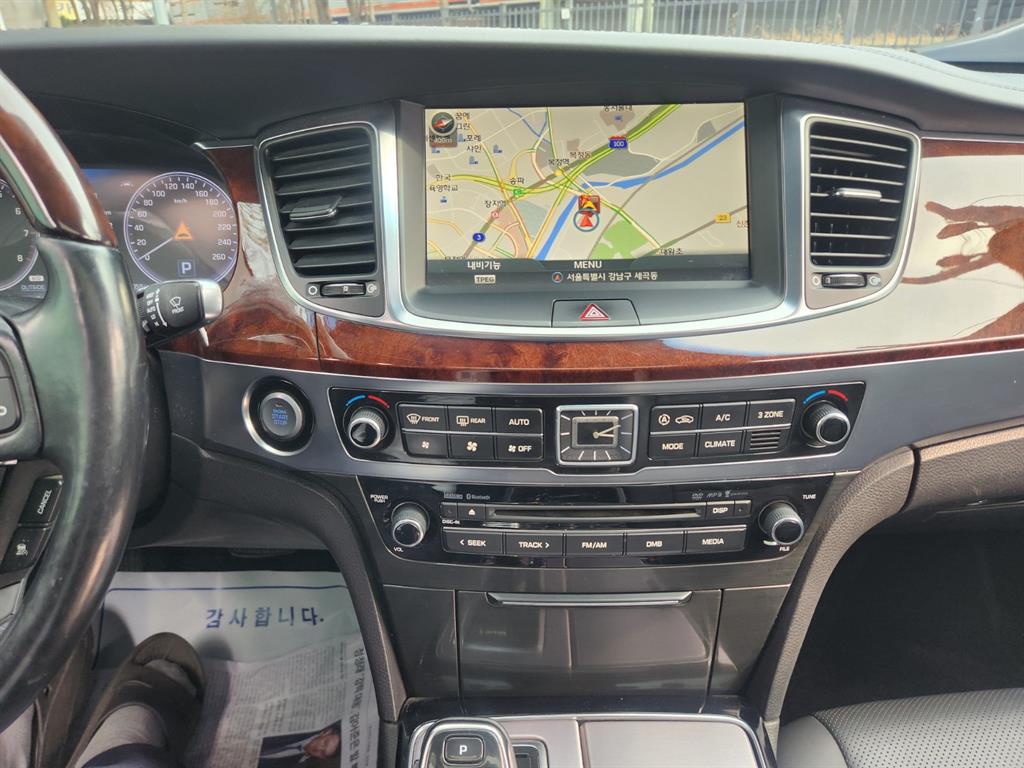 HYUNDAI Equus 2015 Negro - Importación desde Corea - HF Imports Iquique - Foto 17