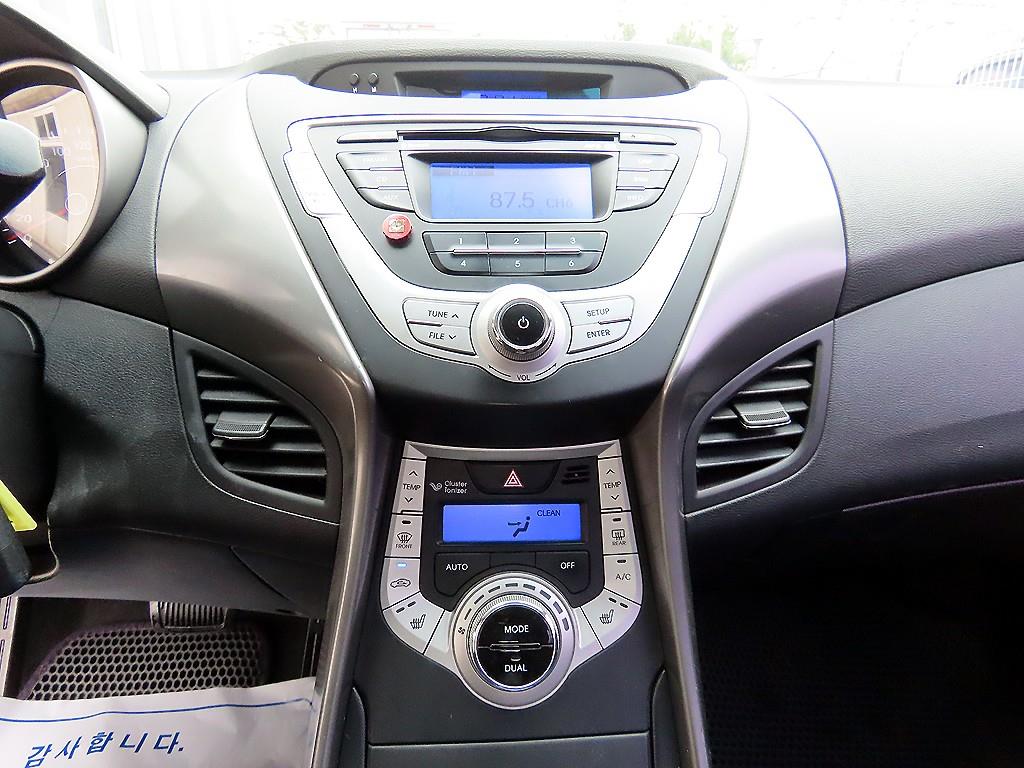 HYUNDAI Avante 2012 - Importación desde Corea - HF Imports Iquique - Foto 13