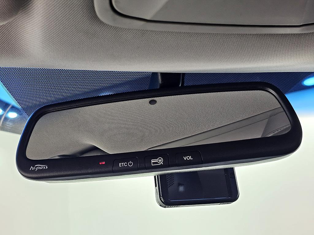 HYUNDAI i40 - Vista 12