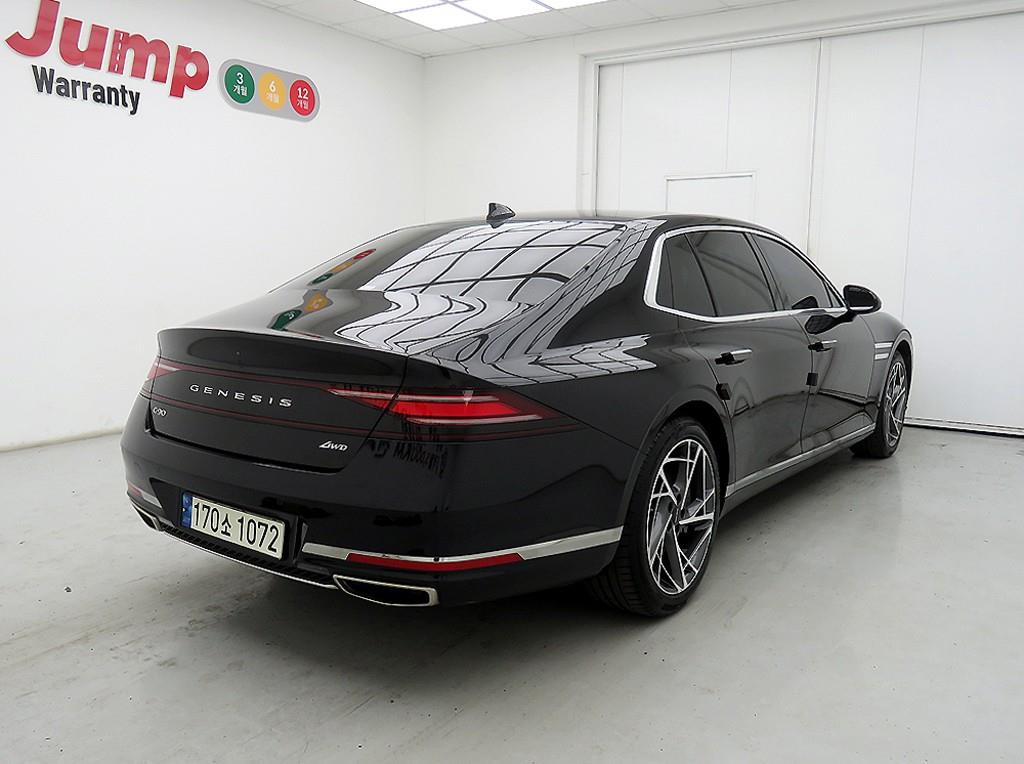 Genesis G90 - Vista 4