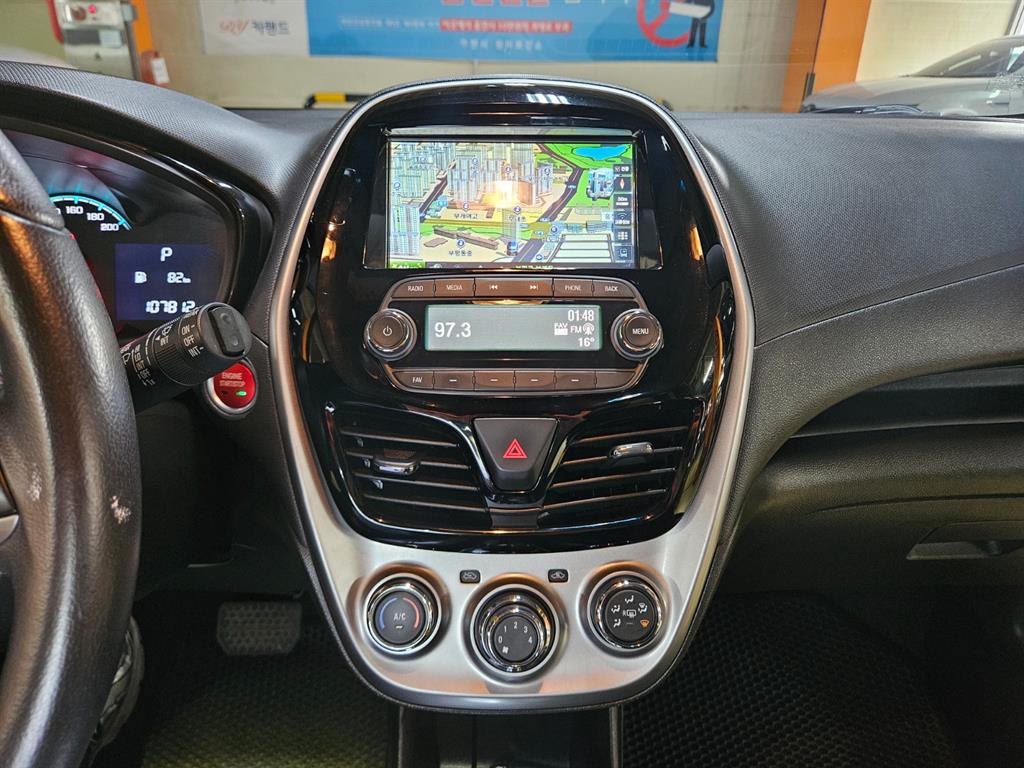 Chevrolet Spark - Vista 10