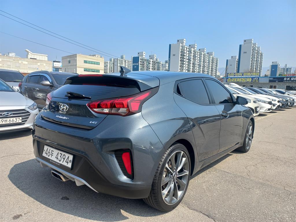 HYUNDAI Veloster - Vista 6