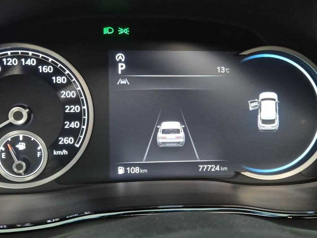 Genesis GV70 - Vista 6