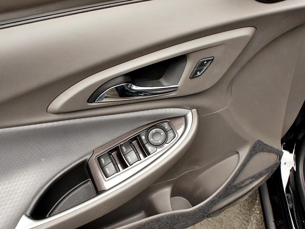 Chevrolet Malibu 2017 Negro - Importación desde Corea - HF Imports Iquique - Foto 13