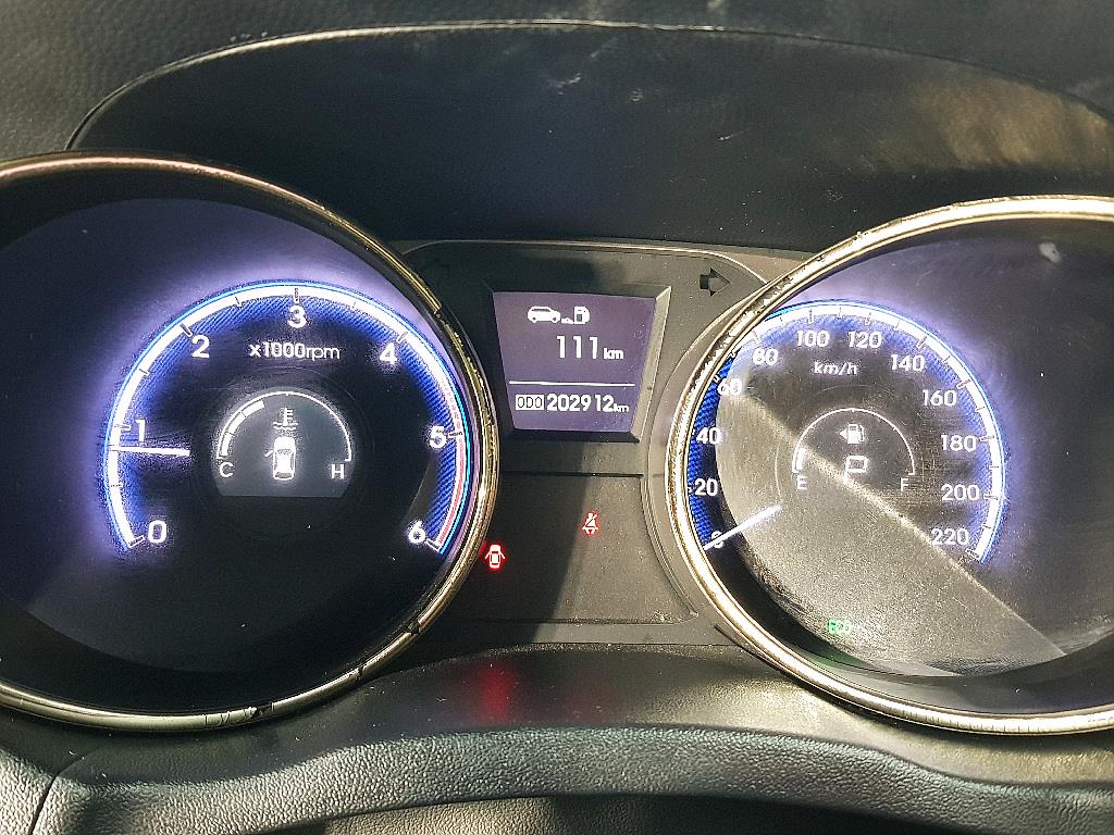 HYUNDAI Tucson - Vista 7