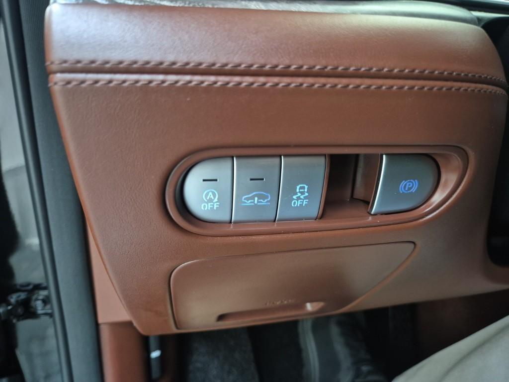 Genesis G90 2022 Negro - Importación desde Corea - HF Imports Iquique - Foto 18